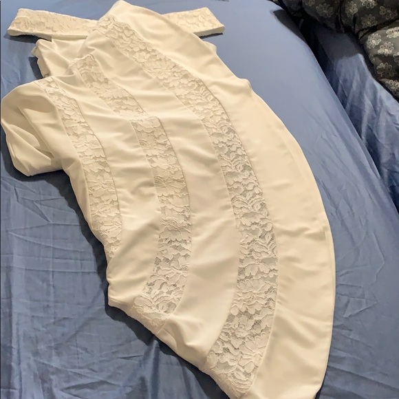 Lauren Ralph Lauren Off Shoulder Long Gown - Picture 9 of 13